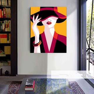 Tranh canvas treo tường cô gái thời trang TTC0404 - 45 x 60 cm