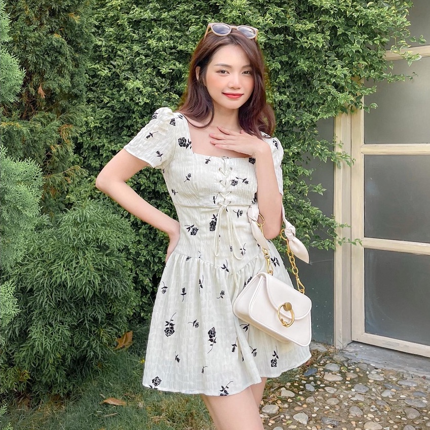 Đầm HARI - Đầm cổ vuông mắt cáo thắt nơ tùng xoè