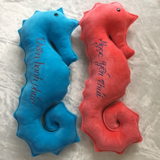 Gối ôm cá ngựa handmade