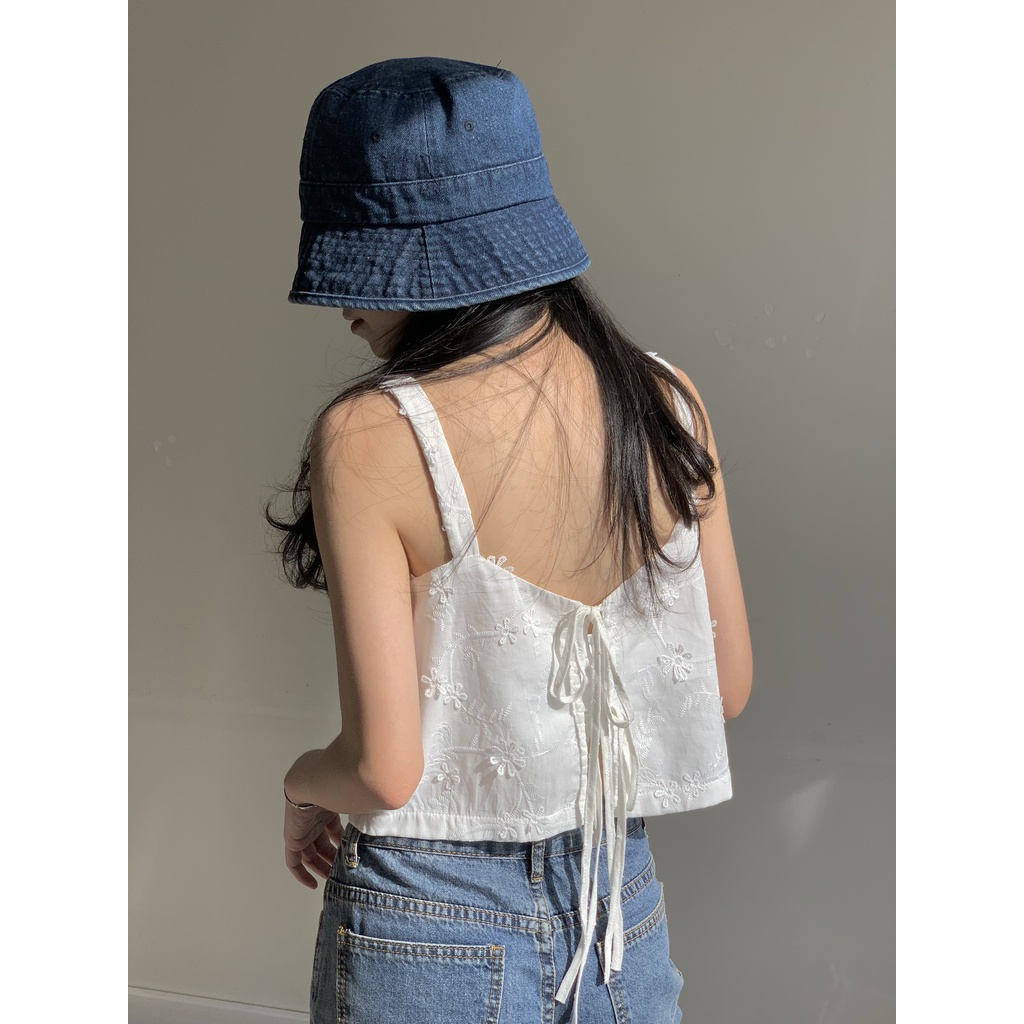 Áo hai dây thêu hoa ngực cột nơ TKA333 LOLLIE STUDIO