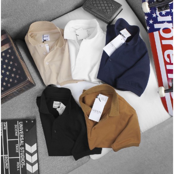 Áo polo nam may kĩ, chất liệu cotton, thoáng mát, phong cách trẻ trung năng động.