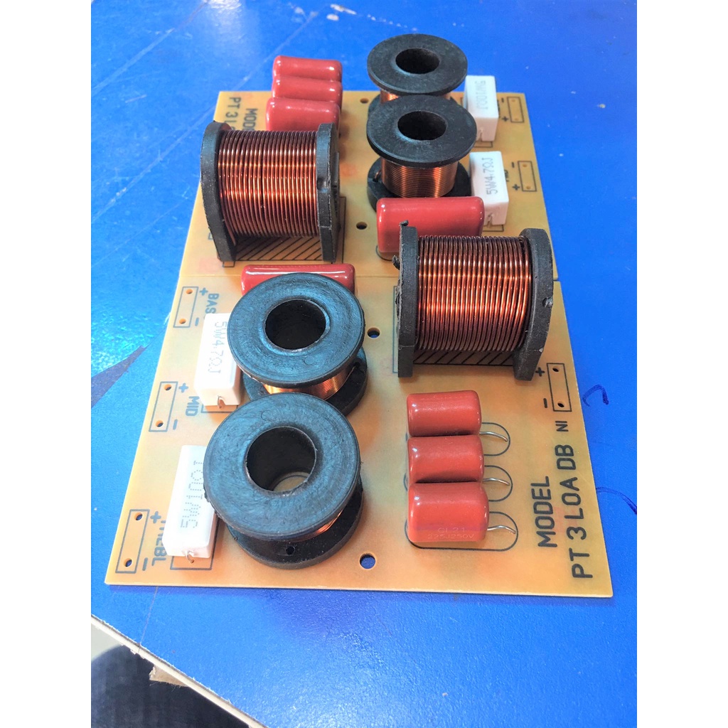 MẠCH PHÂN TẦN 3 LOA AD - MẠCH 1 BASS -TRUNG - 1 TREBLE - GIÁ 1 CÁI