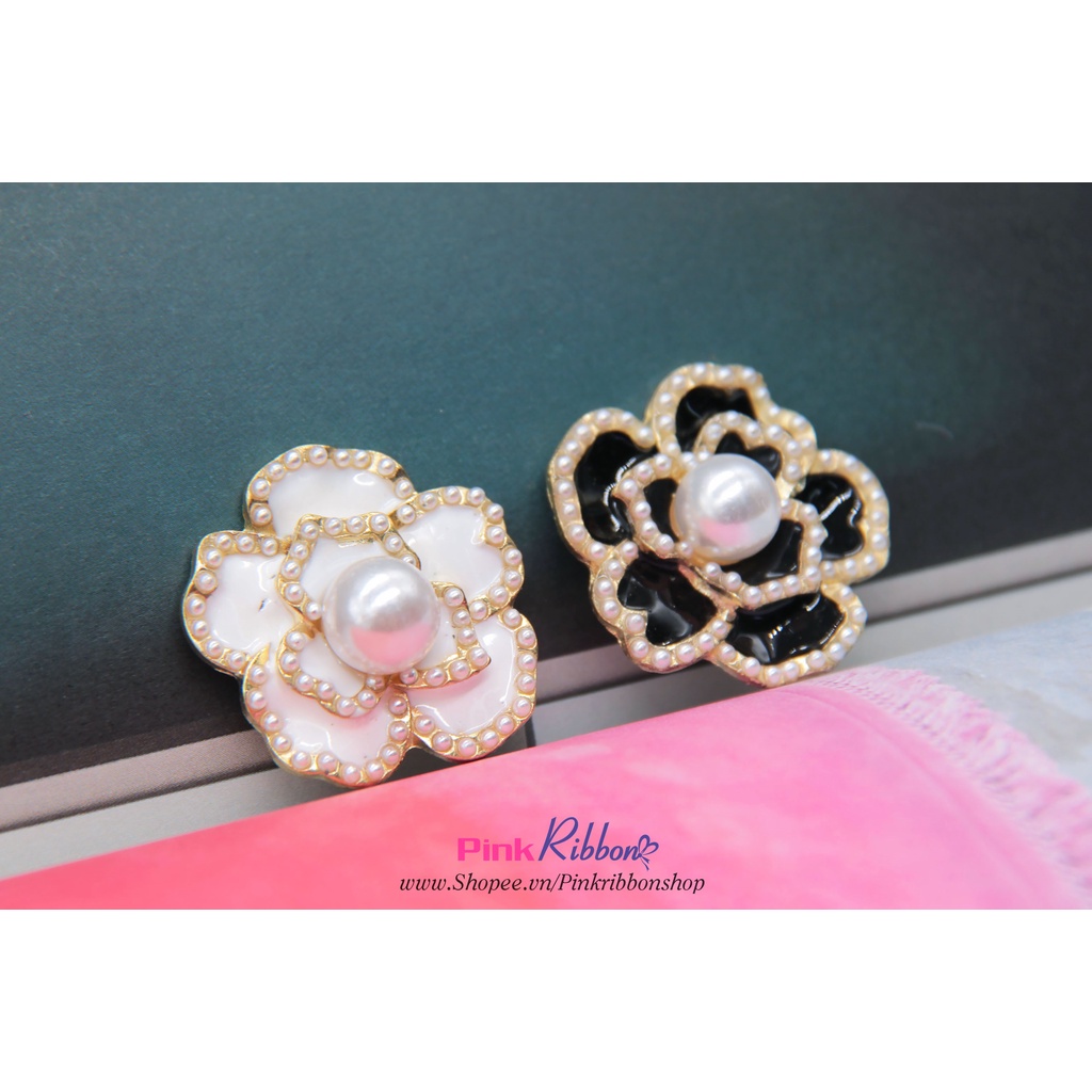 Charm hoa Ch@N€L đính trai nhí cỡ 3cm và 2cm