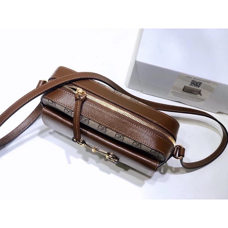 Túi đeo chéo nam nữ đều dùng dc nhé sz 22