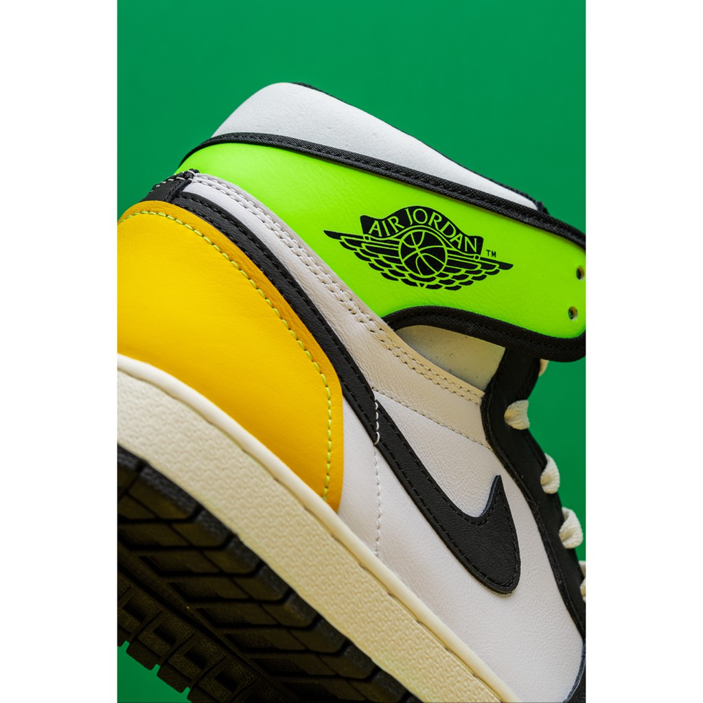 jordan 1 volt nike