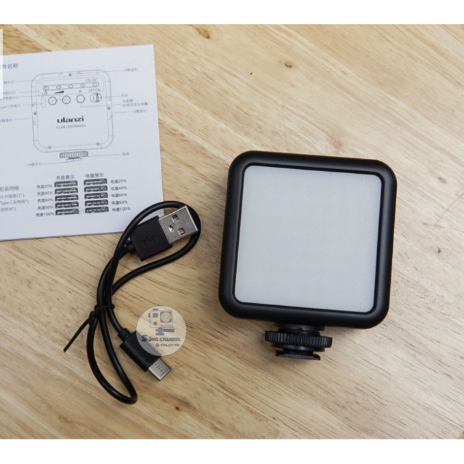 Đèn LED Ulanzi VL49 LED Có Pin Sạc, Phiên Bản Mới