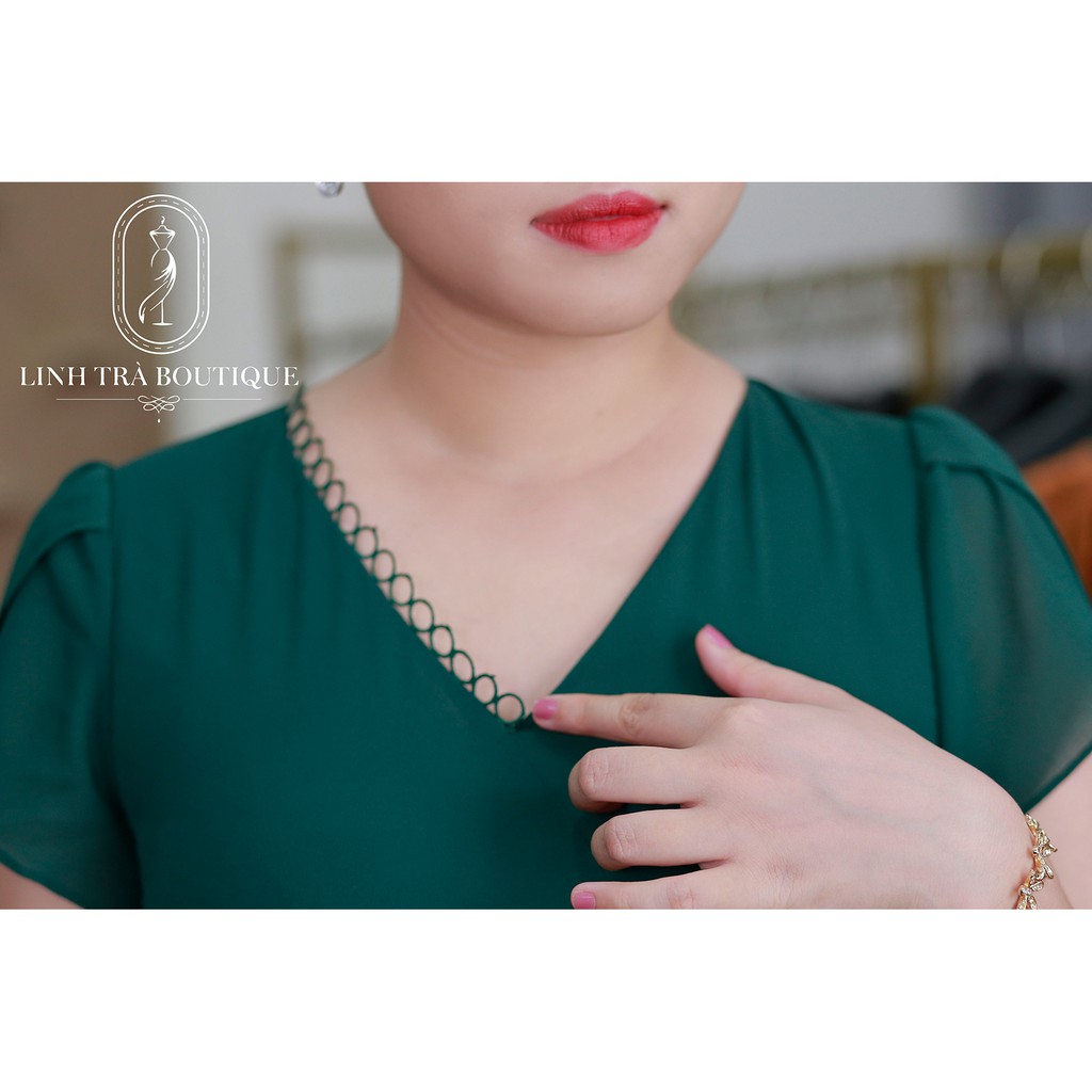 Đầm trung niên cao cấp Linh Trà Boutique tay lỡ xẻ tà thiết kế thanh lịch, sang trọng - mã TM106