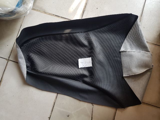 Áo yên xe Airblade 2008, Airblade đời đầu