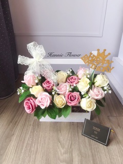 [Hannie Flower] Giỏ hoa sáp phối