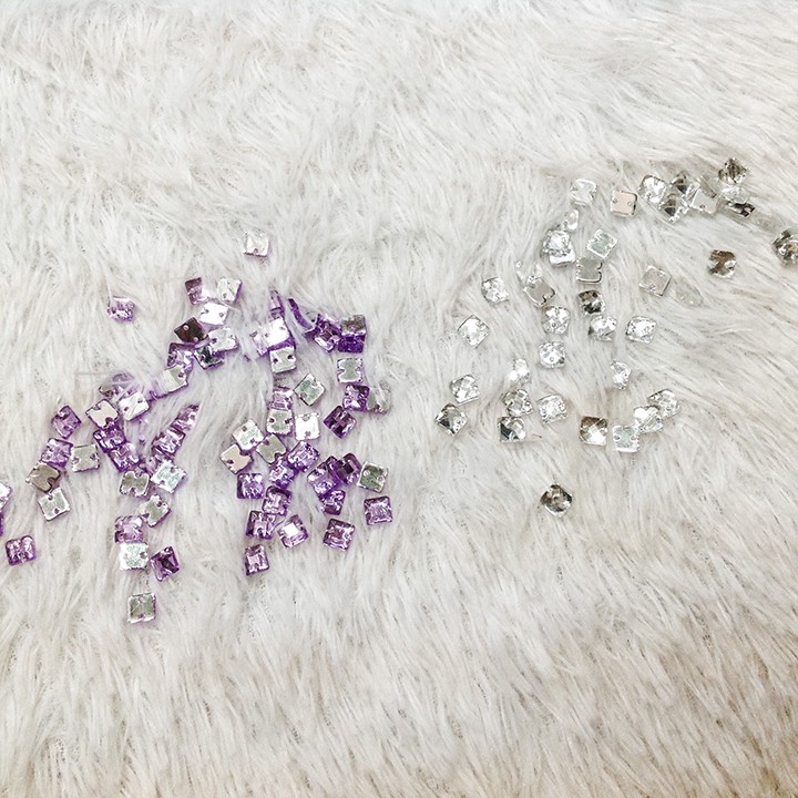 10 Hạt đá acrylic vuông kết áo dài váy đầm size 0.6cm
