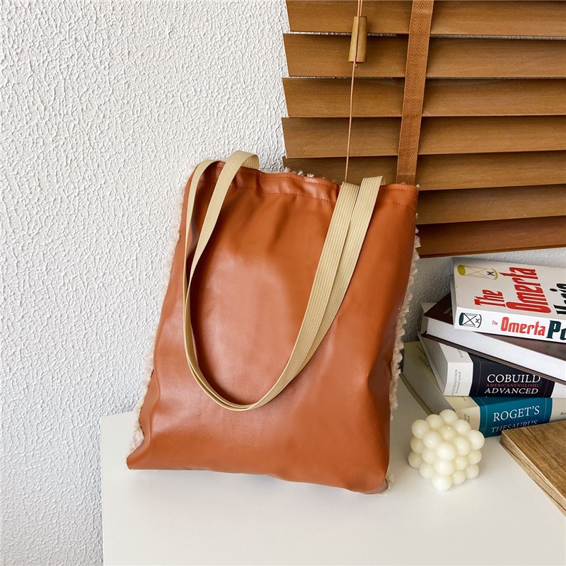 Túi Tote Đeo Vai Cỡ Lớn Hình Thỏ Dailu Nhồi Bông Dễ Thương Hợp Thời Trang Phong Cách Nhật Bản