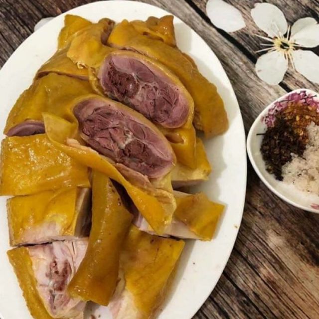 Gà ủ muối tiêu nhà làm