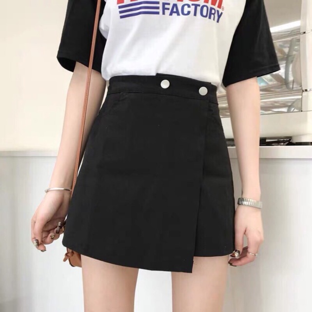 Quần giả chân váy đính 2 cúc