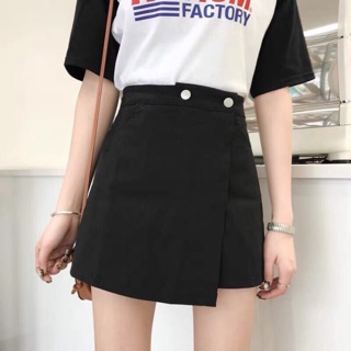 Quần giả chân váy đính 2 cúc