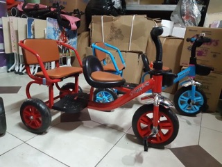 XE ĐẠP XÍCH LÔ 2 GHẾ CHO BÉ .