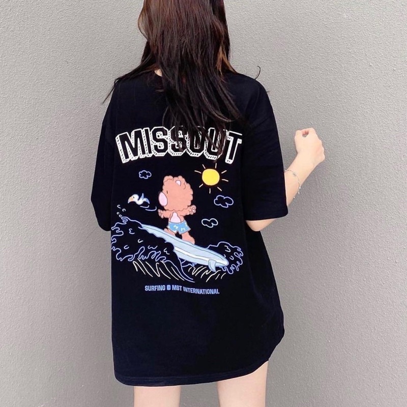 Áo thun tay lỡ unisex gấu lướt sóng nước Missout