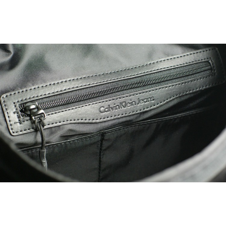 Calvin Klein Ba Lô Ck9435 Thiết Kế Cá Tính Cho Nam