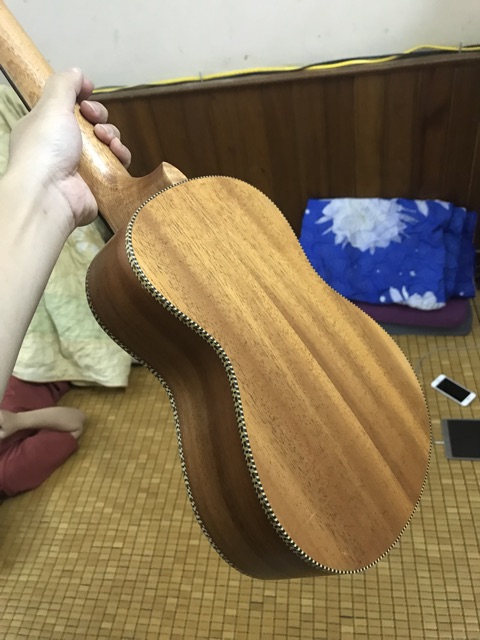 ĐÀN UKULELE CONCERT HOA CAO CẤP