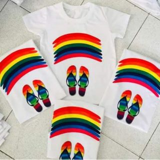 Áo thun nhóm đôi dép 7 sắc cầu vồng 7277282
