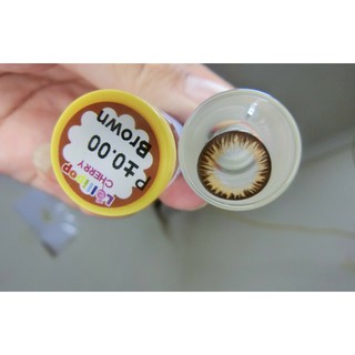 Lens mắt makeup cô dâu an toàn cho mắt