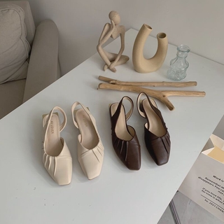 búp bê  mũi nhọn có quai G-b345