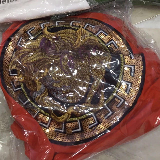 Set đỏ