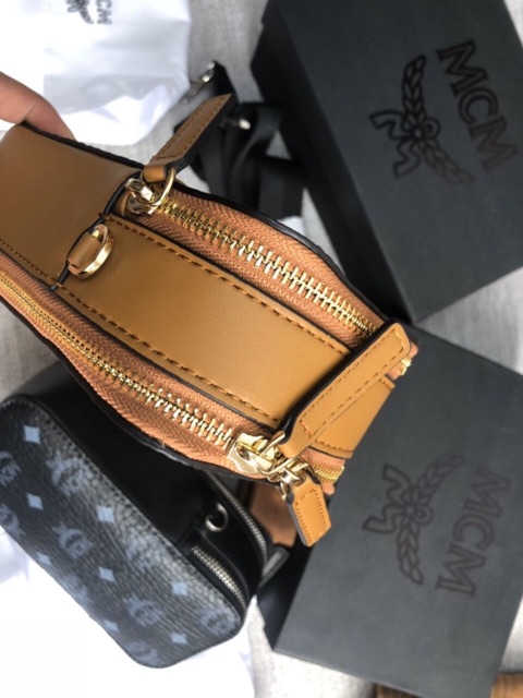 TÚI ĐỰNG ĐIỆN THOẠI M.C.M