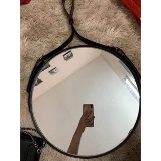Gương treo dây da không khoan tường