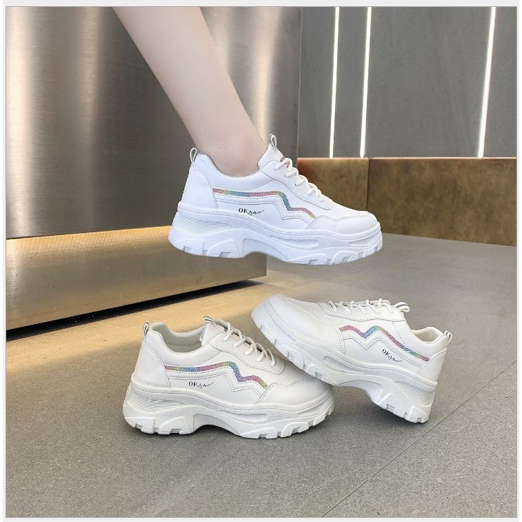 Giày sneaker nữ độn đế đẹp vạch sóng HAPU trắng vạch đỏ, trắng vạch đen( Fom rộng)