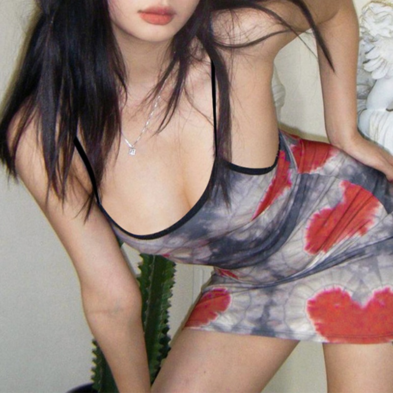 Đầm Mini Hai Dây Ôm Dáng Hở Lưng In Họa Tiết Trái Tim Màu Gradient Gợi Cảm Cho Nữ