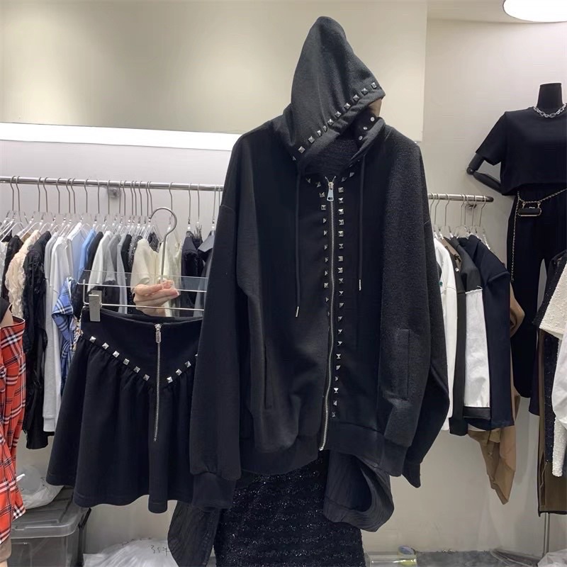 Áo khoác đính đá Valen.tino mũ 2 lớp hàng dầy dặn cháy phố hót 2022