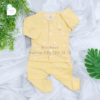 Bộ Nous cài thẳng dài mây vàng
