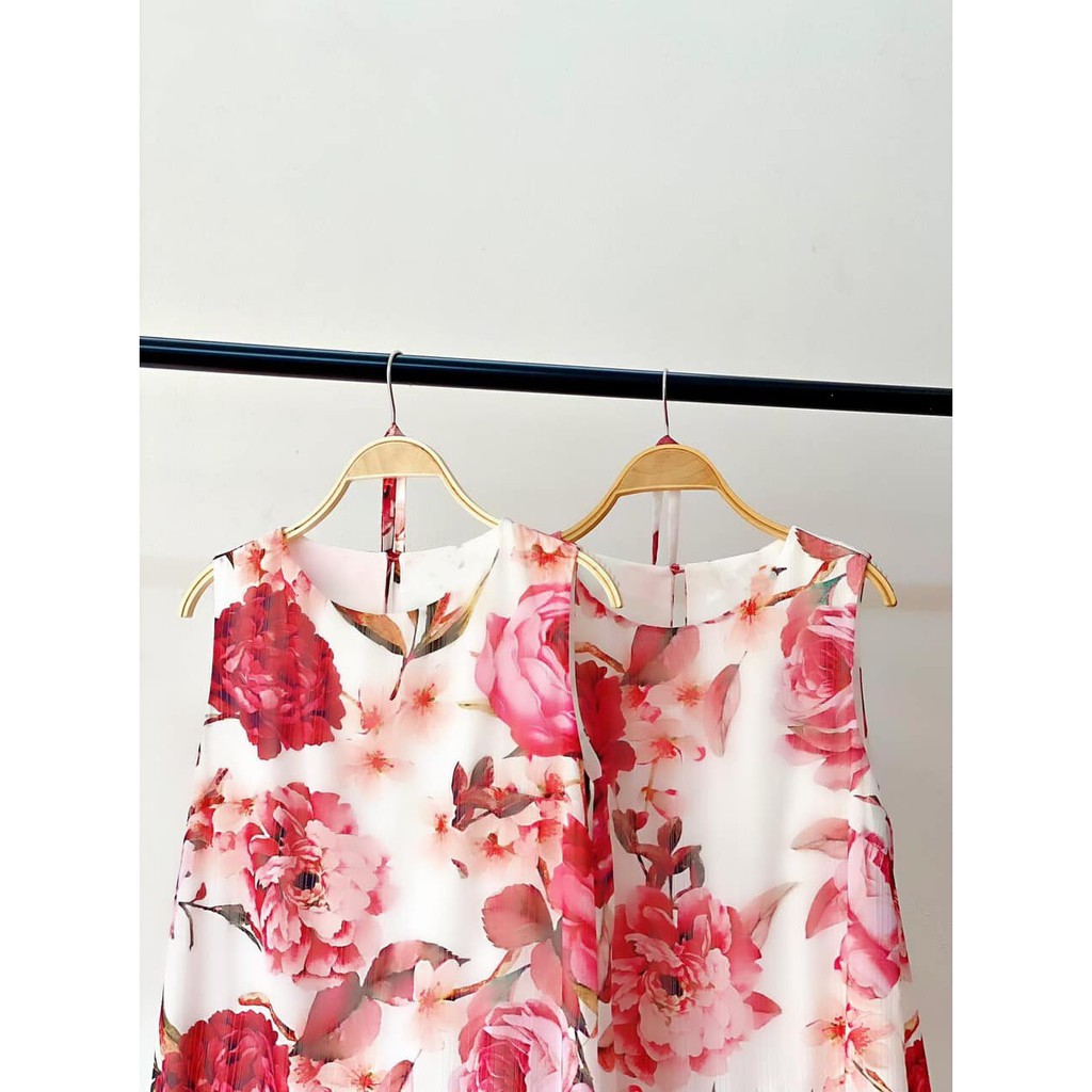 Váy Xecop không tay họa tiết hoa to - dáng đuôi cá