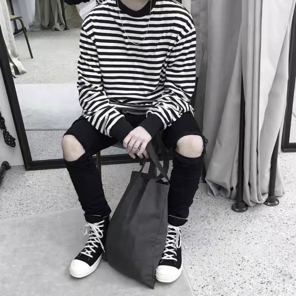 Áo thun nam oversized longtee sọc Tay Dài