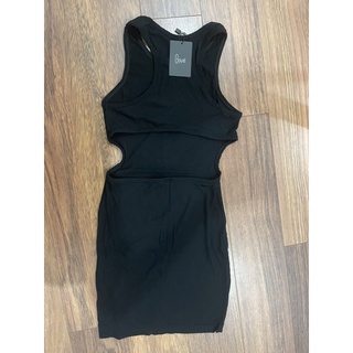 Đầm body ba lỗ hở lưng
