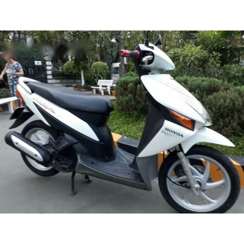 Mu rùa click 110 màu đen,trắng chính hãng honda