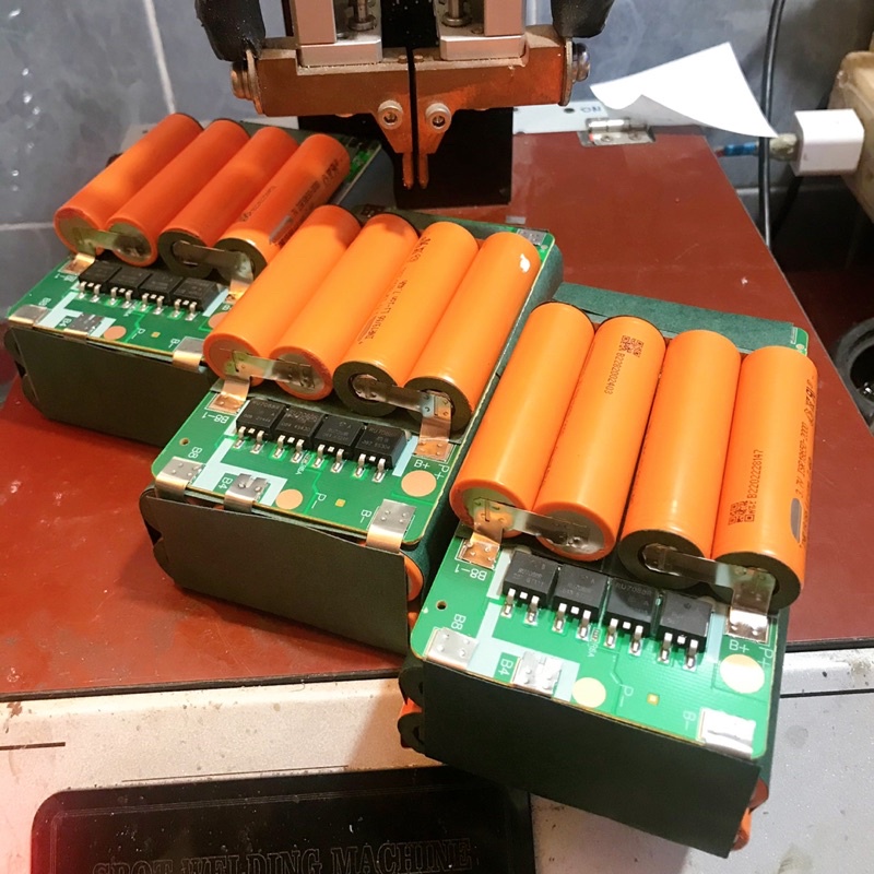 [Có bảo hành] Pin 36v 4.4Ah cho xe điện cân bằng 2 bánh, xe drift. Pin đóng 10s2p mạch 4 fet lớn, dung lượng chuẩn