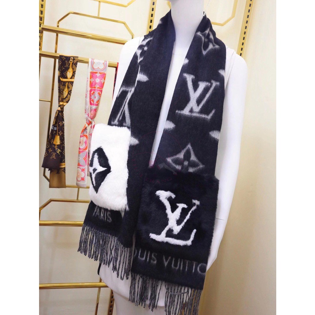 Khăn Choàng Dạ Lông Cừu Có Túi Cao Cấp