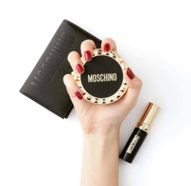 Phấn nước Moschino x Tonymoly Chic Skin Cushion | BigBuy360 - bigbuy360.vn
