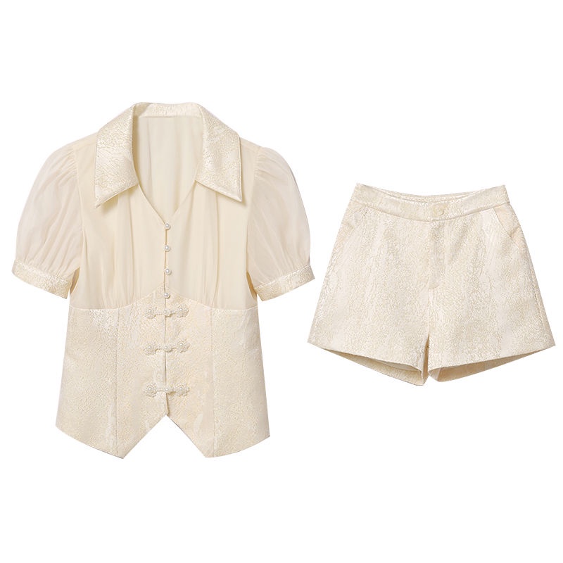 Bộ áo và quần short in hình hoa sang trọng khí chất dành cho nữ