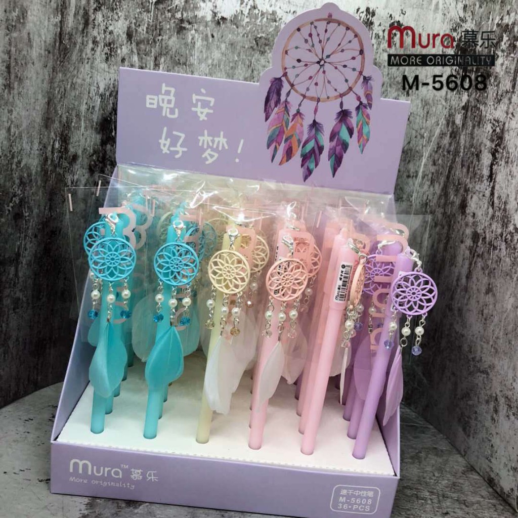 Bút kèm móc khóa dreamcatcher