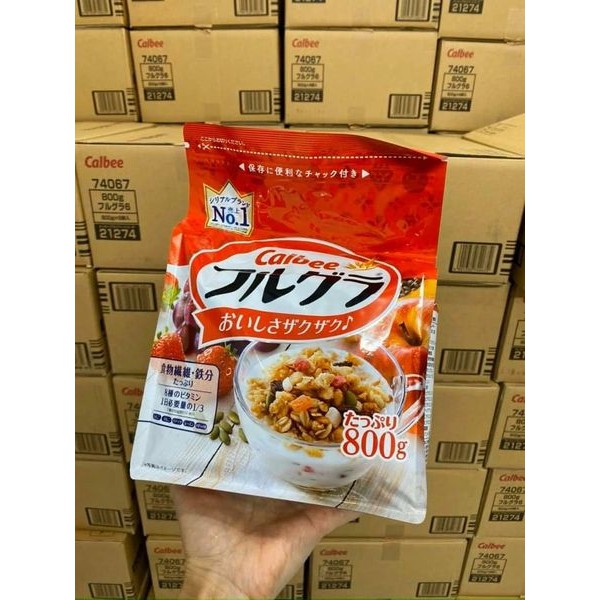 Ngũ cốc Calbee, Ngũ cốc hoa quả Calbee 800gr Nhật Bản | BigBuy360 - bigbuy360.vn