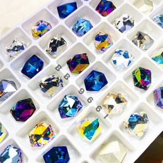 Đá khối cao cấp trang trí móng nail giá từ 5.500 vnd