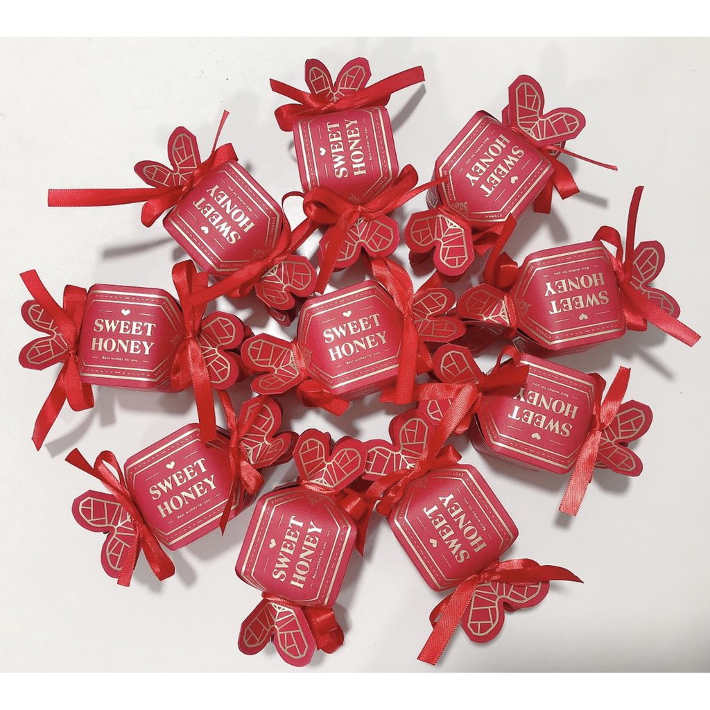 Quà tặng ngày 20/10 8/3 gồm 2 viên Socola Chocolate Kirkland Mỹ, hộp đựng, nơ trang trí đẹp, độc đáo