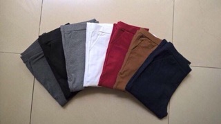 QUẦN LEGGING XANH ĐEN