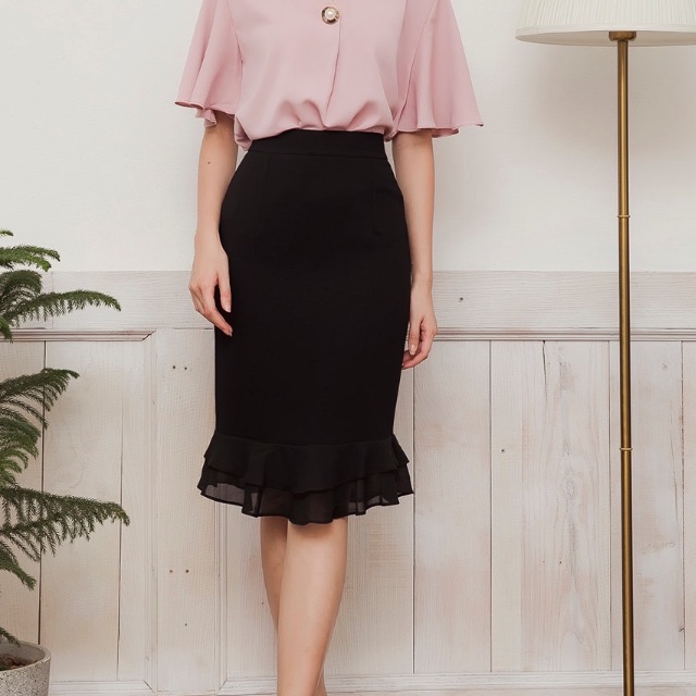Chân váy công sở phối bèo