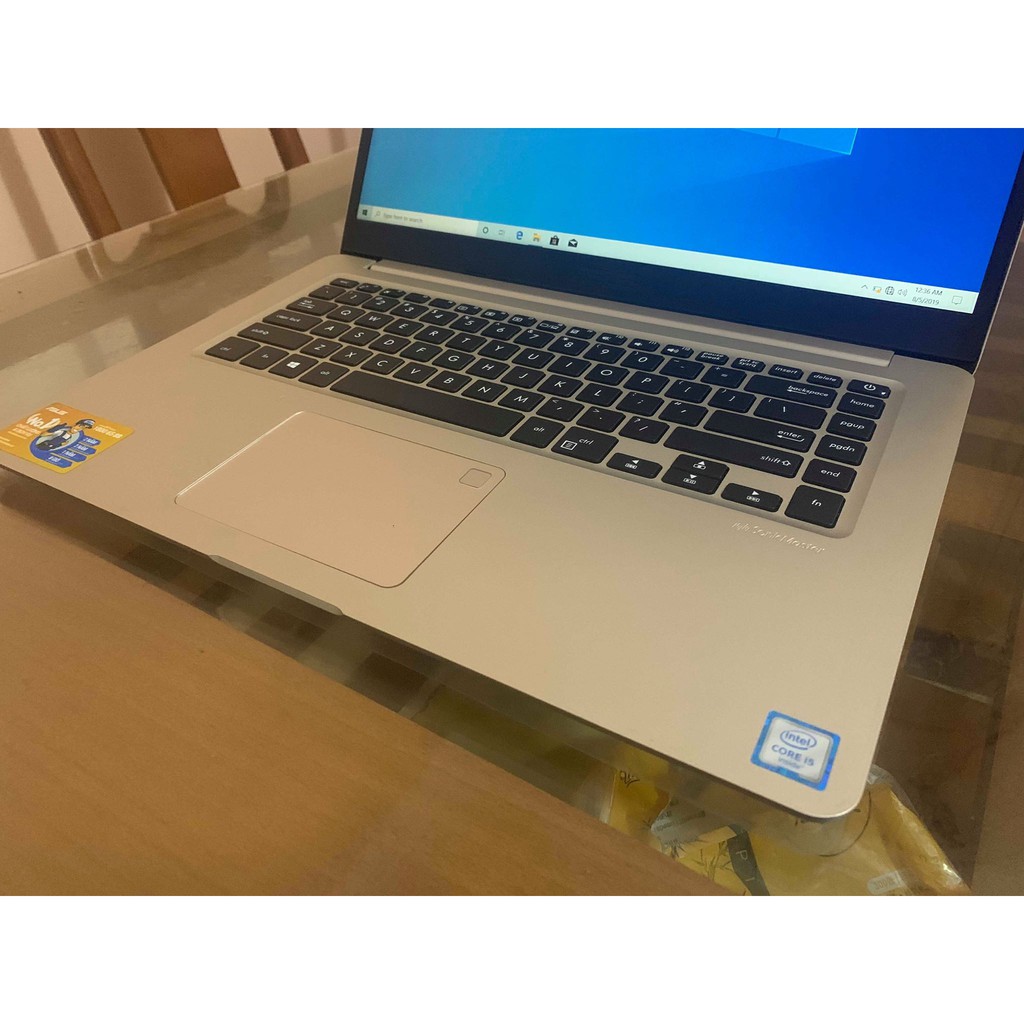 Máy tính xách tay Asus S510UQ-BQ475T Vàng i5 8250U mạnh mẽ, Full HD IPS‎