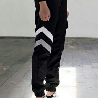 Quần Jogger dù phản quang