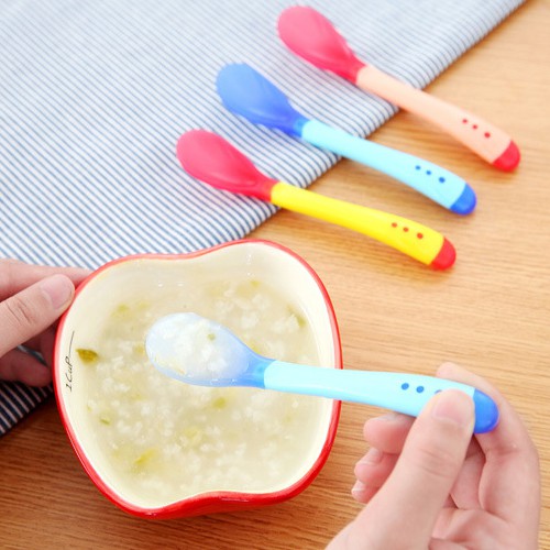 Thìa Silicon Báo Nóng,Muỗng Silicon Mềm Cho Bé Ăn Dặm Giúp Bé Ăn Ngoan