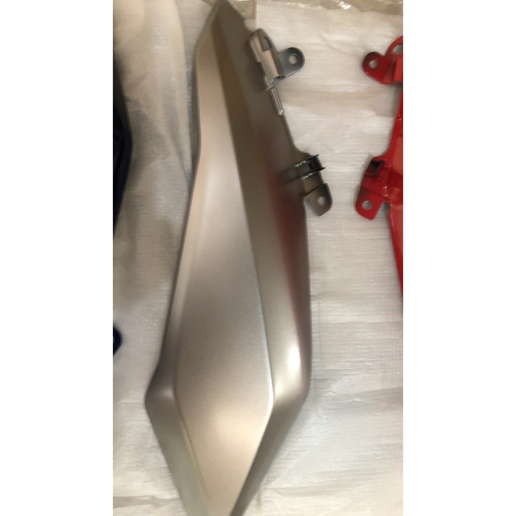 Ốp đèn gò má winner